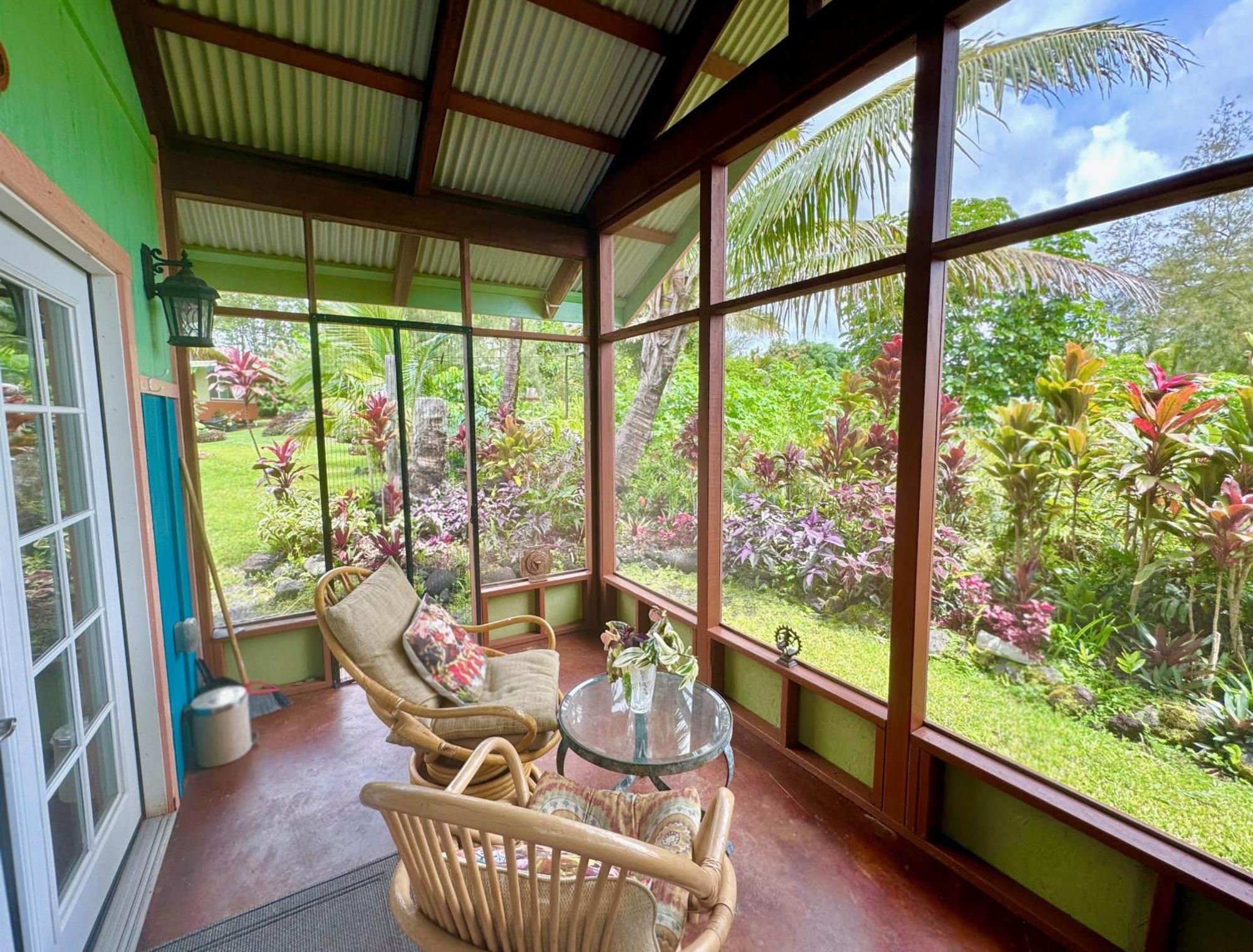 Tropical Zen Bungalow Pahoa Exteriör bild